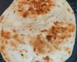 ચીઝ બટર નાન (cheese butter naan in recipe in Gujarati) રેસીપી સ્ટેપ3ફોટો