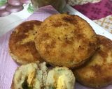 A picture of step 5 of Chicken cheese potato cutlets.