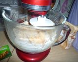 Savanyúkáposztás, kolbászos pogácsa (maradékmentő) recept fázis 3 fotója