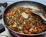 A picture of step 3 of Mumbai juhu beach style butter sprouted green chana masala chaat.