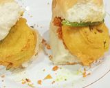 A picture of step 8 of Mumbai Style Vada Pav.