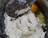 Foto langkah ke 2 dari resep Bakwan Tepung Tapioka Cap Pak Tani Gunung.
