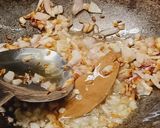 A picture of step 3 of Hariyali Dum Aloo.
