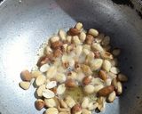A picture of step 3 of Sago pearl mixture.