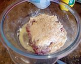 A picture of step 2 of Meatballs with mushrooms in coconut sauce.