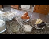 Foto del paso 1 de la receta Magdalenas con Nata y Chocolate
