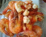 Foto langkah ke 2 dari resep Udang kecap inggeris.