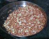 पीनट पेडा (peanut peda recipe in Hindi) रेसिपी चरण 1 फोटो