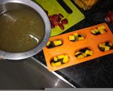 A picture of step 4 of Fruit Popsicle (Ice pop).