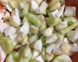 A picture of step 1 of Chestnut salad.