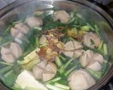 Foto langkah ke 4 dari resep Sup Bakso + Tahu.