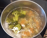 Foto del paso 1 de la receta: Pasta con brócoli y atún