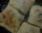Foto langkah ke 5 dari resep Martabak Telor Kulit Pangsit.