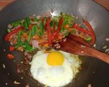 Foto langkah ke 1 dari resep Nasi goreng campur.