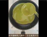 免烤箱!濃郁抹茶與鮮甜草莓的完美搭配-「抹茶草莓千層蛋糕」的食譜步驟7照片