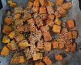 Foto del passaggio 4 della ricetta Zucca arrosto alle erbe aromatiche