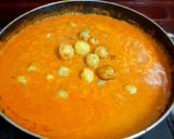 A picture of step 8 of Dum aloo.