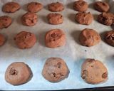 Foto langkah ke 4 dari resep Chocolate Chips Cookies.
