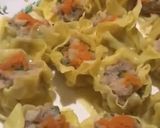 A picture of step 4 of Sui mai dumplings.