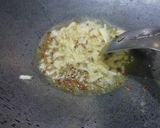 A picture of step 5 of Dal Palak.