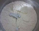 A picture of step 2 of Makhana dry fruits shake.