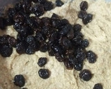 Foto del paso 2 de la receta: Pan de anís con pasas de uva!!!