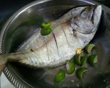 Foto langkah ke 2 dari resep Ikan Kuwe Bakar 🐟 Bumbu Minimalis Sambel Dabu2.