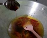 Foto langkah ke 2 dari resep Semur Ikan Jadul Bumbu Simple.