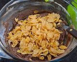 Foto del paso 5 de la receta: Budín de bananas y pera con cubierta crocante de chocolate