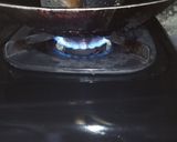 Foto langkah ke 4 dari resep Ayam Goreng Tepung.