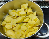 Foto del paso 2 de la receta: Guisado de patatas y bacalao