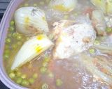 A picture of step 4 of Chicken Tagine with Peas and Fennel.