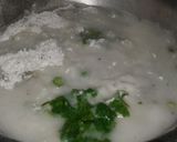 A picture of step 3 of Rice flour paratha.