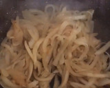 Foto del paso 1 de la receta: Sopa de cebolla en 15 minutos