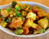 A picture of step 4 of Easy Paneer and VegetableCurry:.