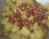 A picture of step 1 of Sabudana khichdi.