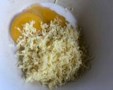 Foto langkah ke 3 dari resep Creamy spaghetti carbonara.