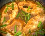 Hình bước làm 4 của món Cá Điêu Hồng Kho