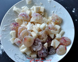 Foto del paso 1 de la receta: Cake de pera y uva