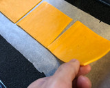 Foto del paso 2 de la receta: Crujiente de queso para aperitivos, canapés y volovanes