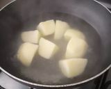 A picture of step 2 of Karachi famous AlRehman Biryani.