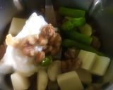 A picture of step 2 of Roasted eggplants with walnut cheese sauce.