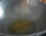 A picture of step 2 of Nylon poha roasted chiwda.