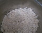 A picture of step 2 of Oats Banana Pancake.