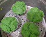 Foto langkah ke 6 dari resep Bolu pandan mekar kukus.
