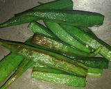 A picture of step 2 of Bhindi ka Salan.