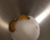 Foto del passaggio 1 della ricetta Plumcake ai frutti di bosco