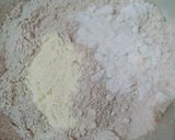 A picture of step 3 of Shahi Ragi Sheermal.