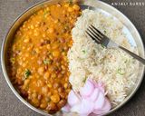 A picture of step 6 of Navratna grain masala.