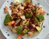Foto del paso 5 de la receta: Ensalada de melón, langostinos y frutos secos con crujiente de jamón ibérico
